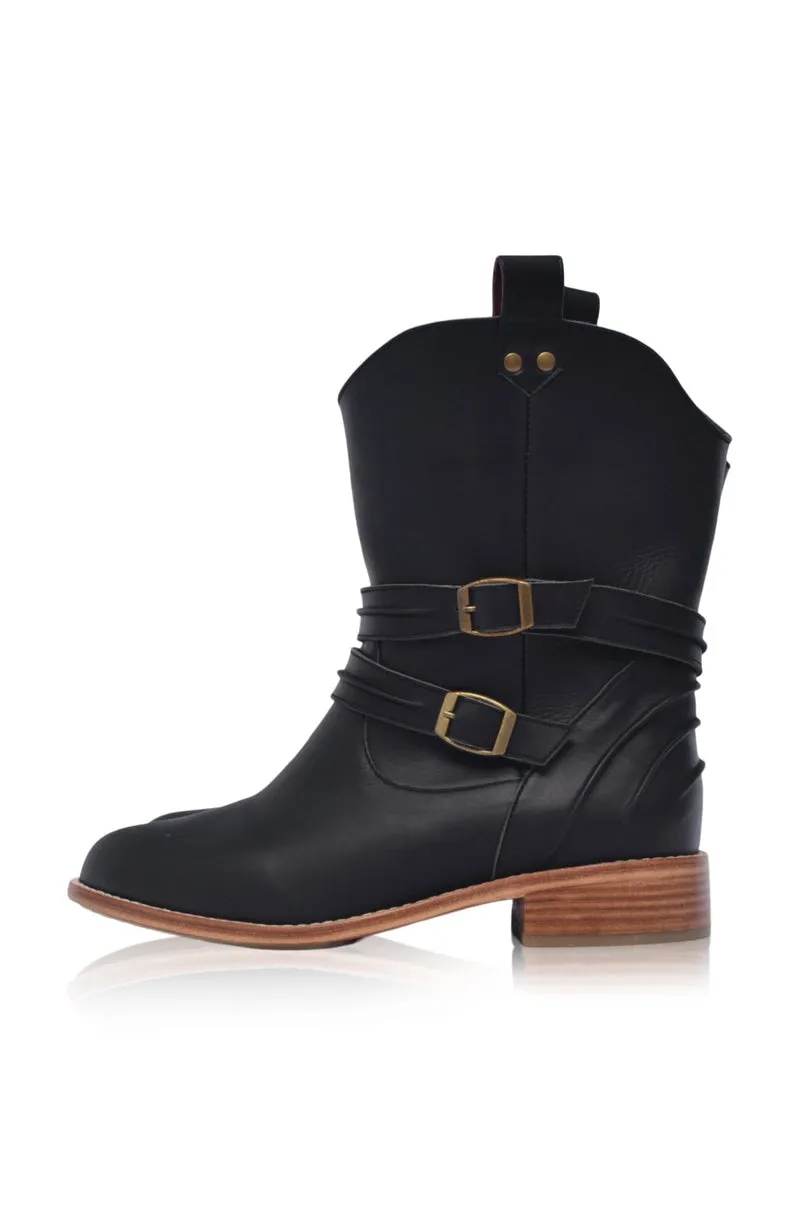 Barcelona Leather Boots in Black