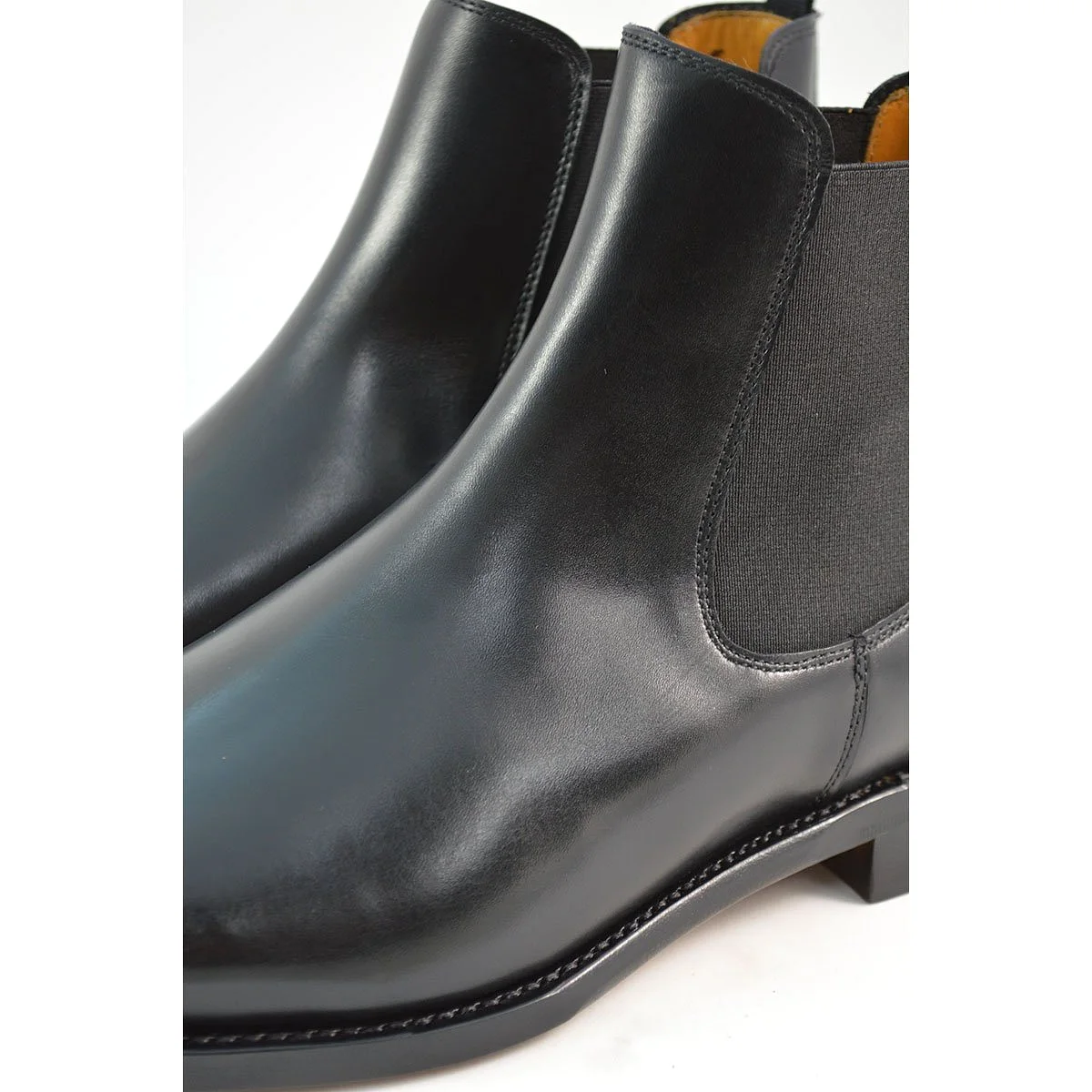 Berwick 1707 Chelsea Boot (303)- Black Calf