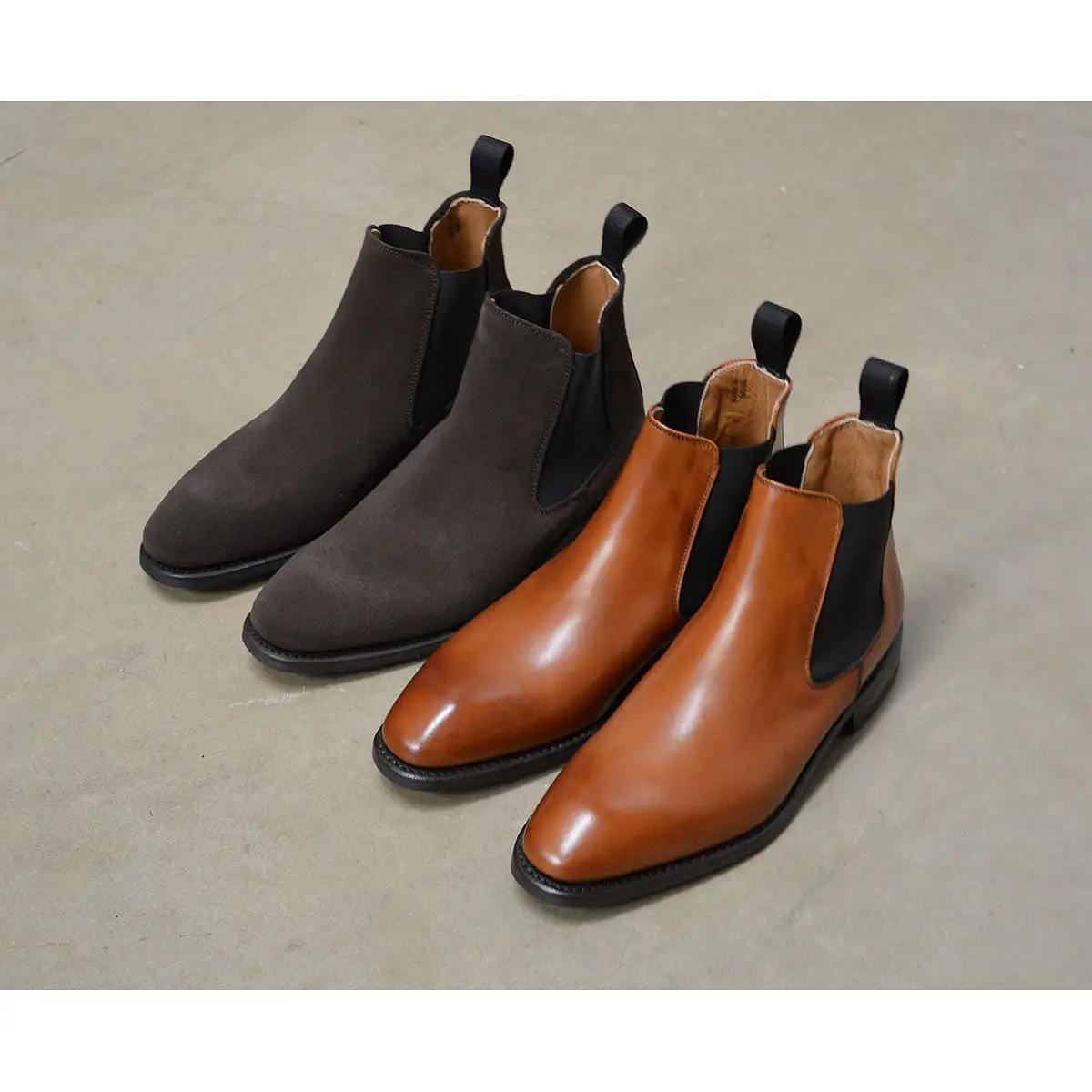 Berwick 1707 Chelsea Boot (475)- Dark Brown Suede