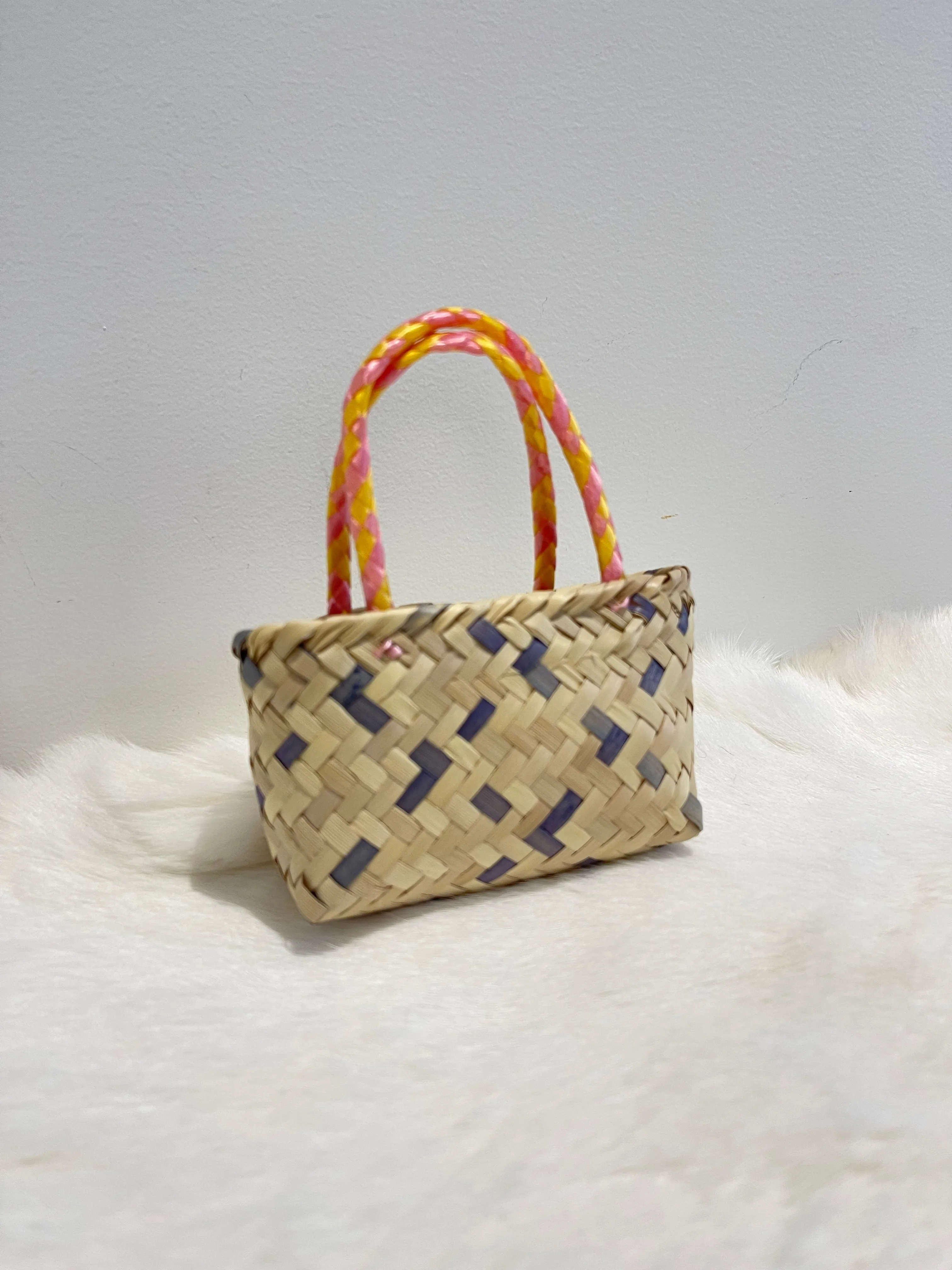 Handmade Straw Woven Handbag