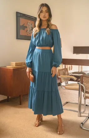 Set with Off the Shoulder Top and Tiered Maxi Skirt (SSE412A) 