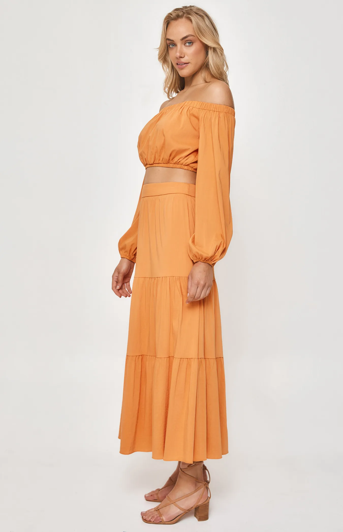 Set with Off the Shoulder Top and Tiered Maxi Skirt (SSE412A) 