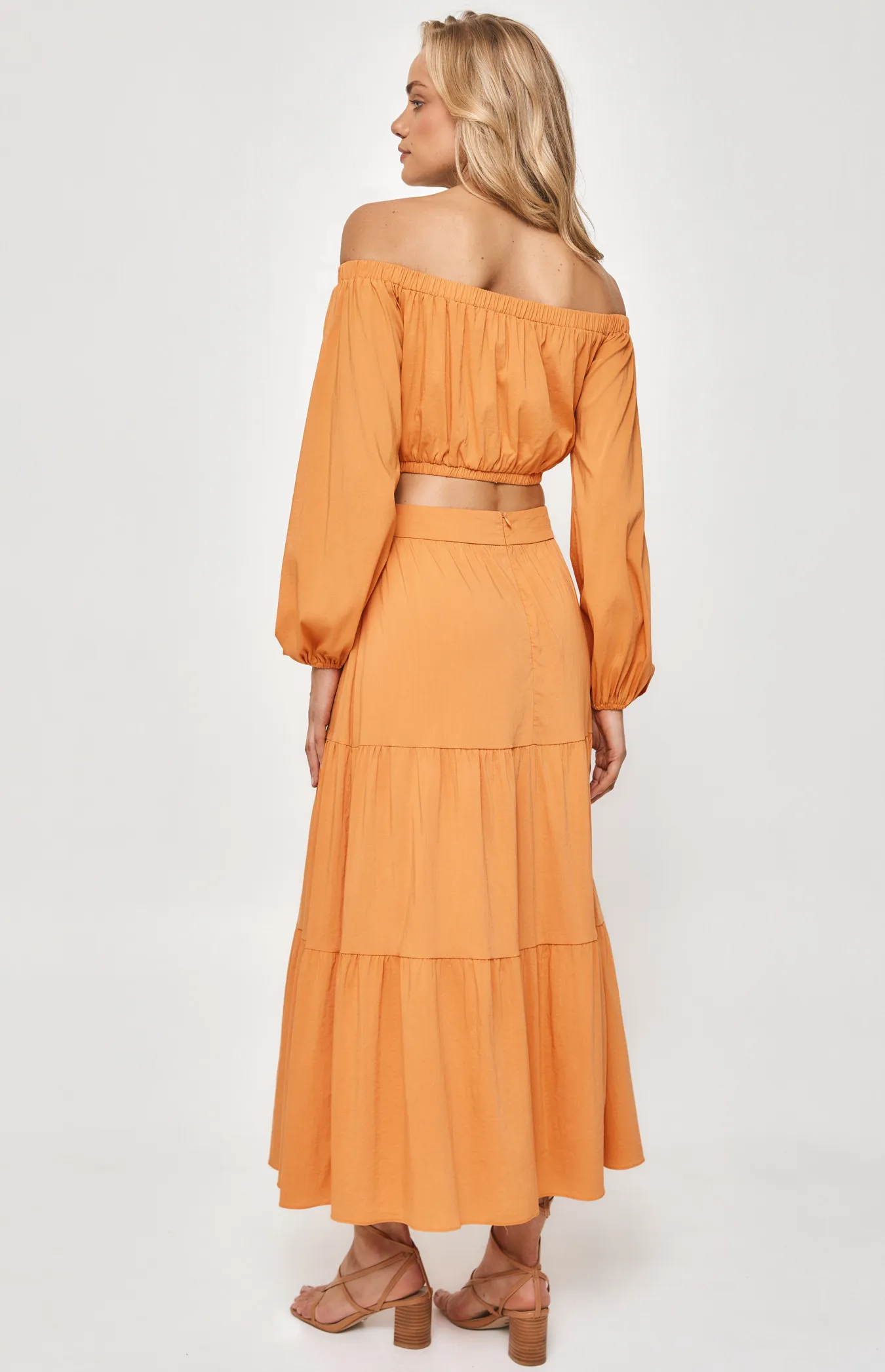 Set with Off the Shoulder Top and Tiered Maxi Skirt (SSE412A) 